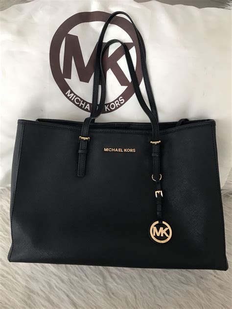 echtheidslabel michael kors tas|Michael Kors handbags real.